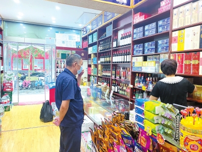 助力小店經(jīng)濟(jì)&ldquo;煙火重燃&rdquo; 7部門聯(lián)合發(fā)布《河南省推進(jìn)小店經(jīng)濟(jì)專項(xiàng)行動(dòng)實(shí)施意見》