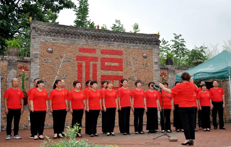 河南這些鄉(xiāng)村有了大變化！ 產(chǎn)業(yè)興、農村美、農民富的美麗畫卷正徐徐展開