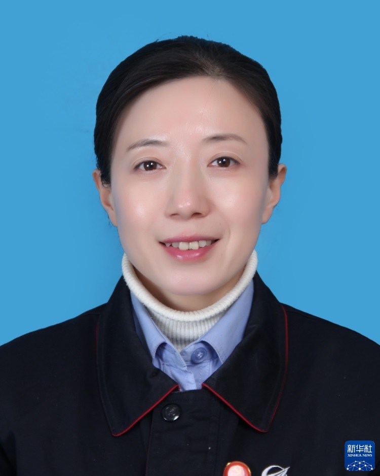 奮斗百年路 啟航新征程·中國共產(chǎn)黨人的精神譜系｜愛崗敬業(yè)、爭創(chuàng)一流——?jiǎng)谀＞袷鲈u(píng)