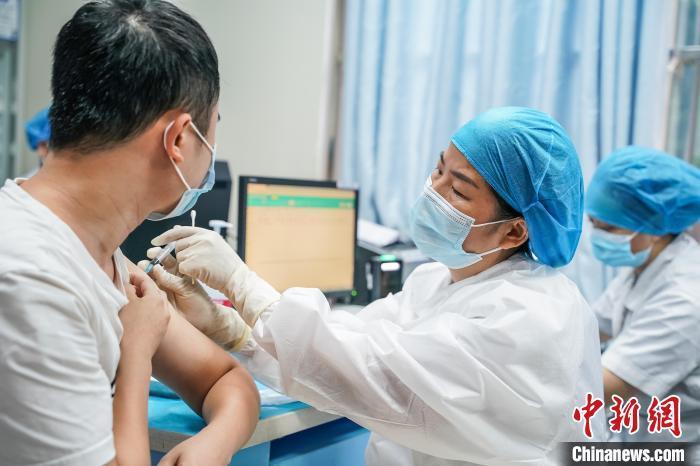 10余省份開打新冠疫苗加強(qiáng)針，哪些人群可打？