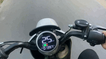 要速不要命！“瘋狂電動(dòng)車”改裝亂、管理難亟待“一條龍”式監(jiān)管