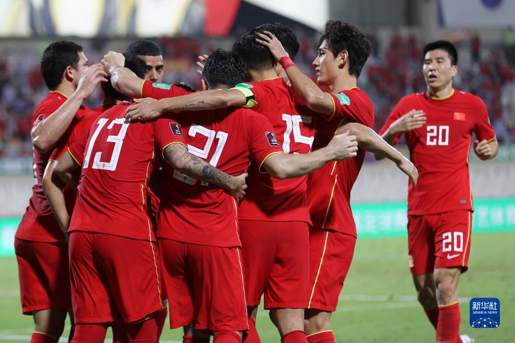 世預(yù)賽12強賽:中國戰(zhàn)平澳大利亞