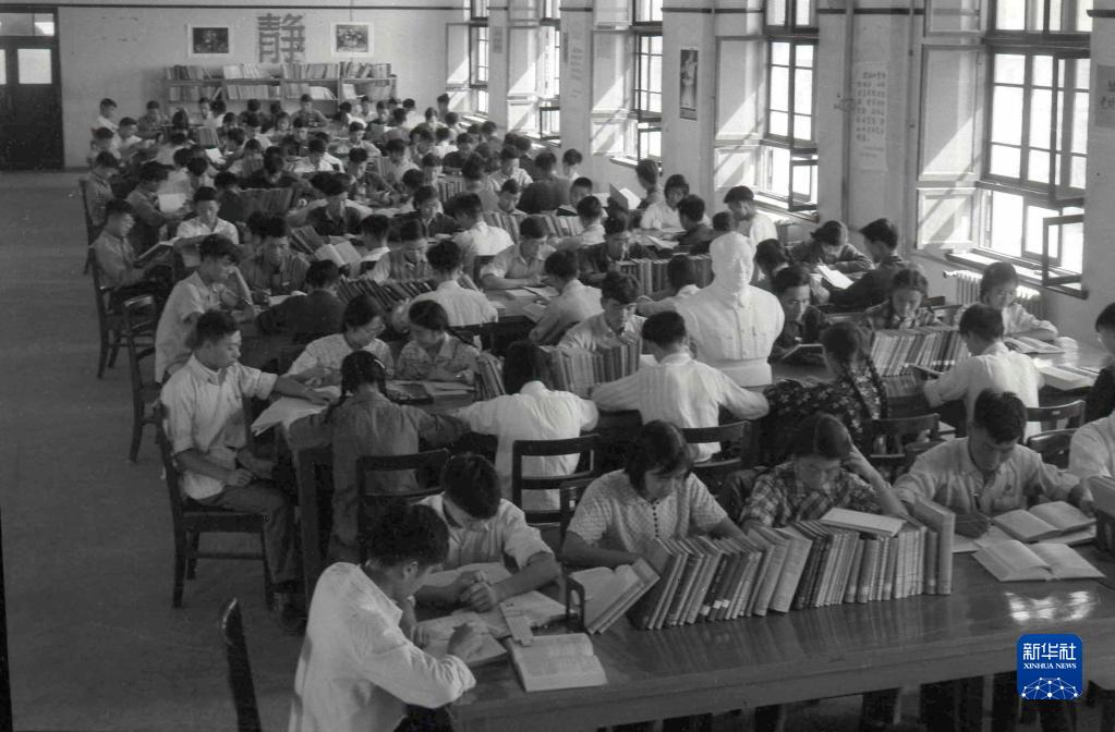 奮斗百年路 啟航新征程·中國共產(chǎn)黨人的精神譜系｜胸懷祖國 無私奉獻——西遷精神述評