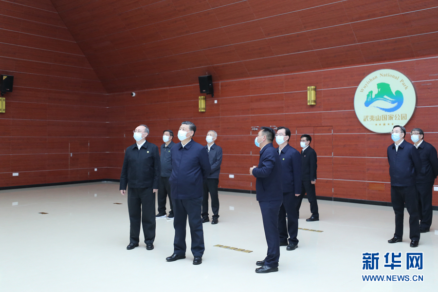 習近平在福建考察時強調(diào) 在服務和融入新發(fā)展格局上展現(xiàn)更大作為 奮力譜寫全面建設社會主義現(xiàn)代化國家福建篇章