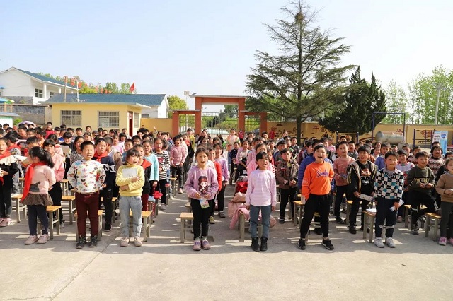 &ldquo;學(xué)黨史 學(xué)法律 平安護(hù)航助成長(zhǎng)&rdquo;  --駐馬店市人民檢察院第四檢察部走進(jìn)  泌陽縣高邑鎮(zhèn)譚園小學(xué)