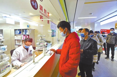 阿托品會(huì)是近視眼的“救星”嗎？ 眼科醫(yī)生:只能延緩孩子近視發(fā)展
