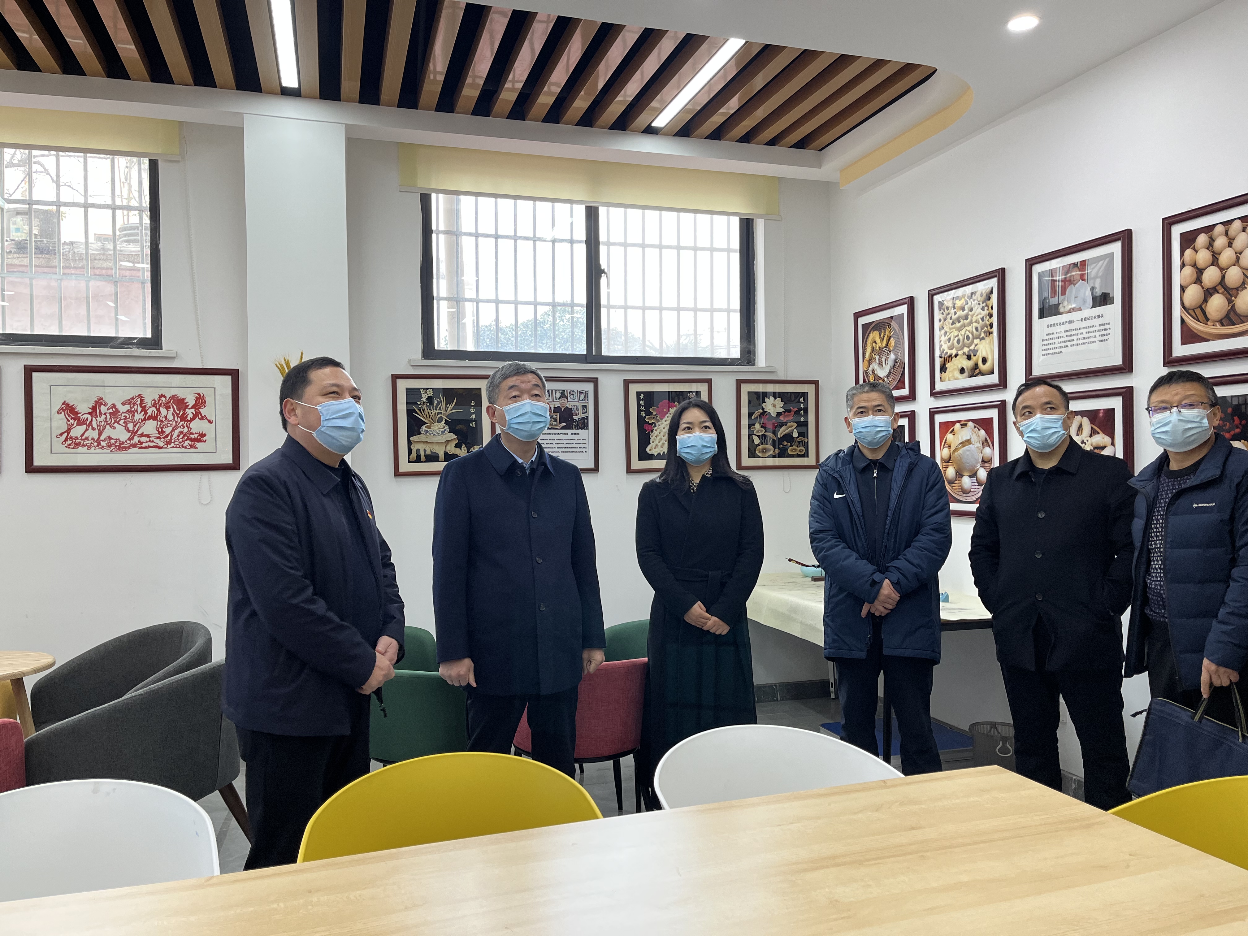 市委常委、宣傳部長(zhǎng)、副市長(zhǎng)劉曉文深入市中心城區(qū)調(diào)研“掃黃打非”安全生產(chǎn)和疫情防控工作