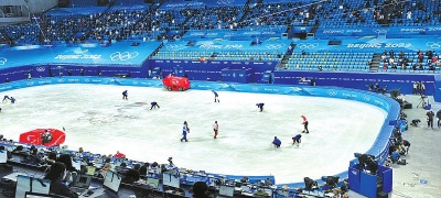 羽生結(jié)弦贊的冰面咋5分鐘變亮？