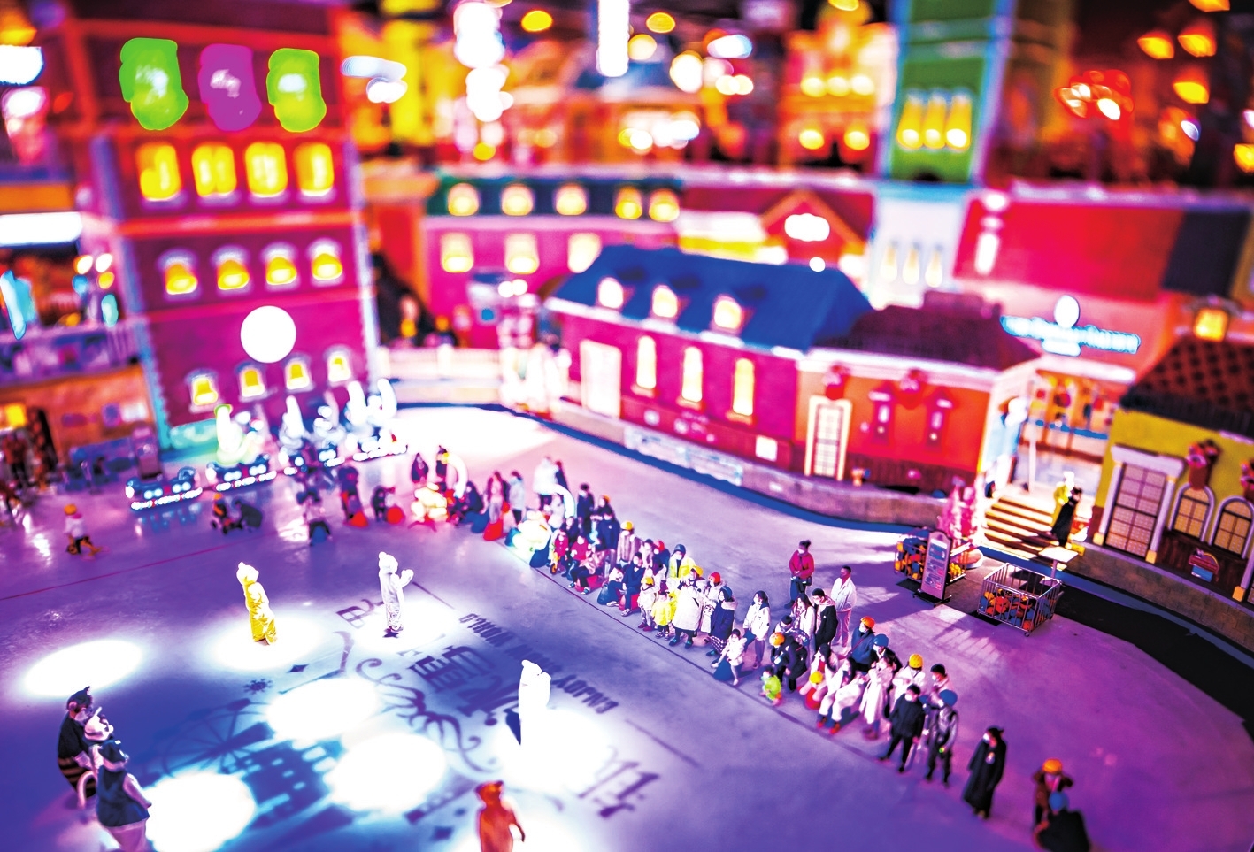 河南226家景區(qū)免門(mén)票首個(gè)周末啥情況？ 多家景區(qū)人氣爆棚 游客玩嗨了