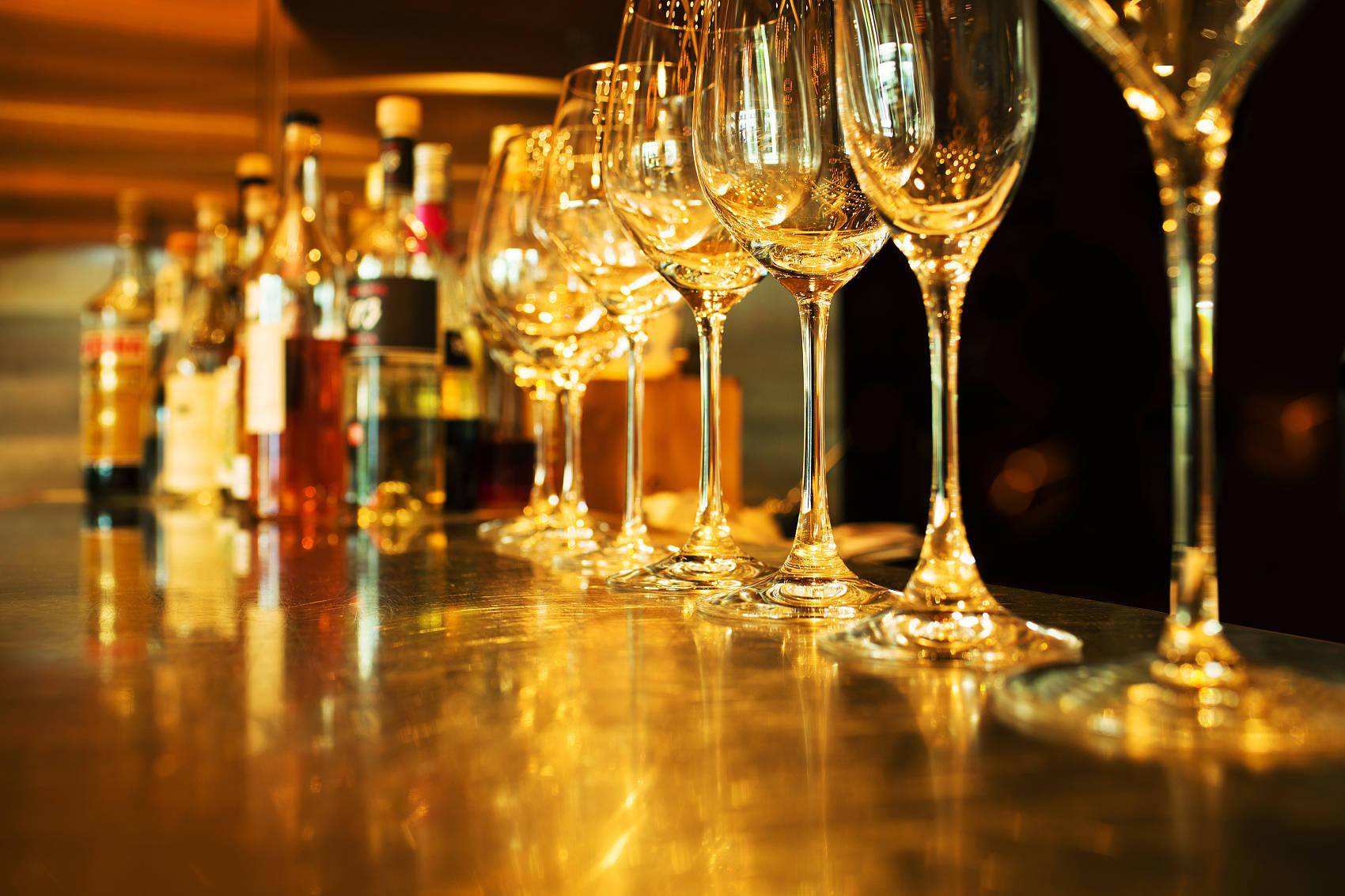 低度酒潮飲 憑什么讓年輕人“上頭”？