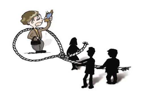 《婦女權(quán)益保障法修訂草案》提請二次審議對拐賣婦女等侵權(quán)行為強制報告和排查 禁止因婚育限制女職工晉職晉級