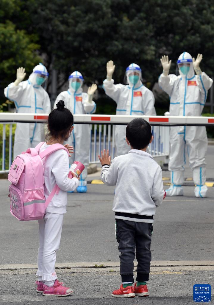 扎扎實實朝著防控目標(biāo)邁進——寫在上海實現(xiàn)社會面清零之際