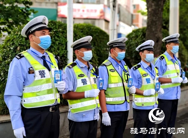 “智慧勸導(dǎo)”第二天，你的安全頭盔戴了嗎？