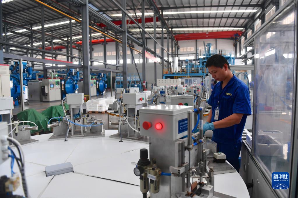 紅土地上的新崛起&mdash;&mdash;沿著總書記的足跡之江西篇