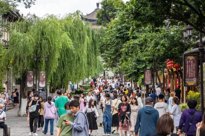 還悶在家里？這些旅游景點(diǎn)都要“爆”了