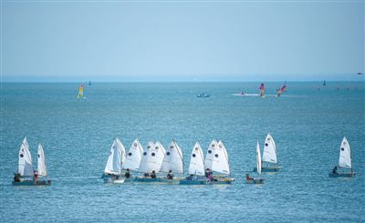 體育旅游消費需求旺盛，精品線路、精品賽事和示范基地越來越多 “體育+旅游”融合發(fā)展加速（消費視窗）