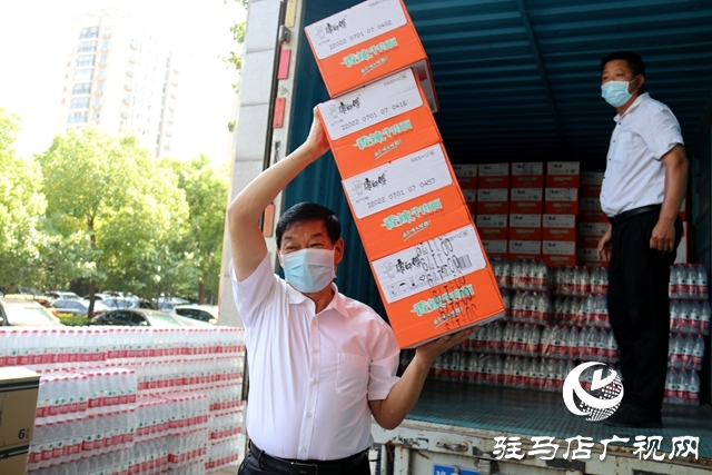 攜手戰(zhàn)“疫”！多家愛心單位捐贈抗疫物資