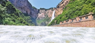 精品民宿、夜經(jīng)濟(jì)、露營……家門口的“深度游”更具吸引力