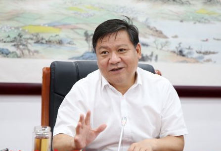 鮑常勇主持召開“中國藥谷”建設情況匯報會