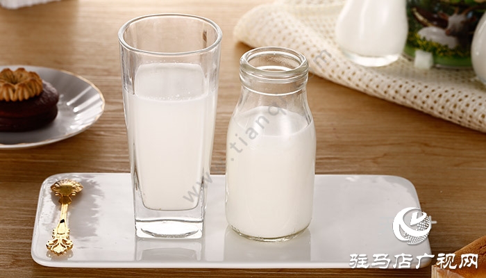 買牛奶關(guān)鍵是認準“1成分、2指標”