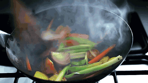 為了家人健康，炒菜一定要改掉這5個壞習(xí)慣！
