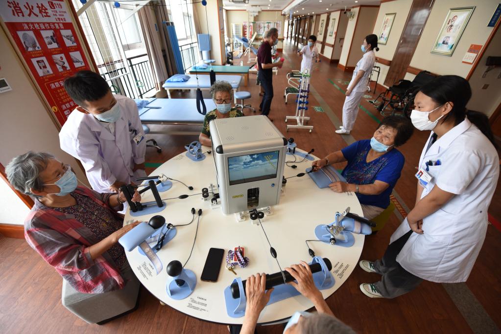 三部門有關(guān)負責人解讀26條養(yǎng)老托育服務業(yè)紓困扶持政策