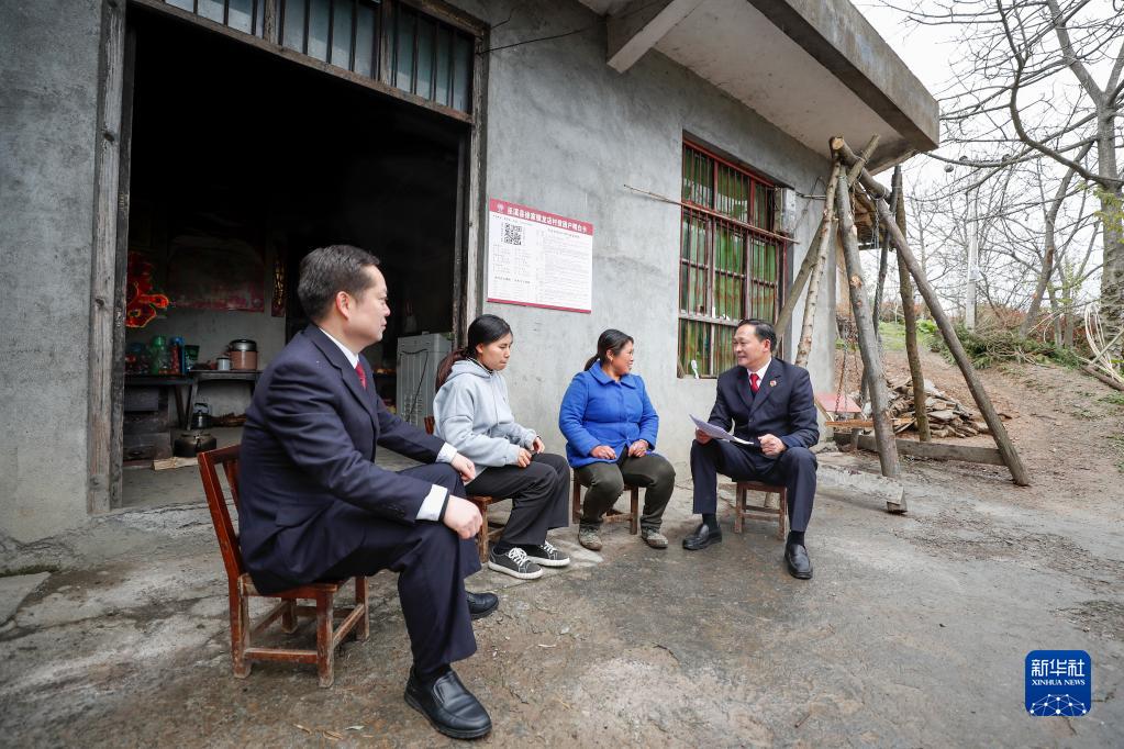 推動(dòng)“中國(guó)之治”進(jìn)入新境界——黨的十八大以來(lái)持續(xù)推進(jìn)全面依法治國(guó)述評(píng)