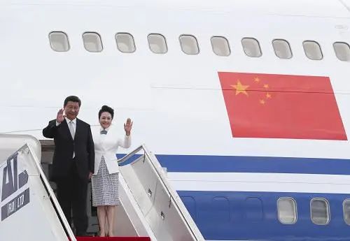 這張老照片里，有習(xí)近平和父親的澳洲情