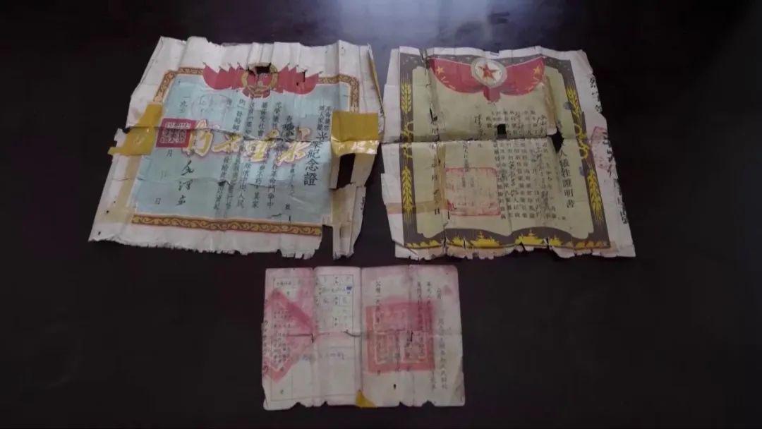 70多年后的這場“相見”，破防了……
