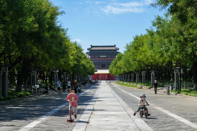 鏡頭里的十年&middot;奔向美好丨穿越中軸線 看北京點滴之變