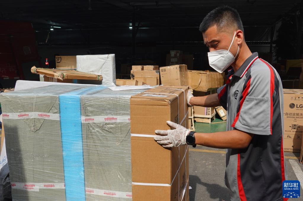 牢記囑托建新功丨努力做一只勤勞的小蜜蜂