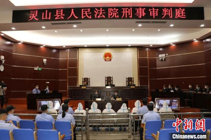 跨省制售盜版教材教輔大案一審宣判 涉案金額逾2000萬(wàn)元