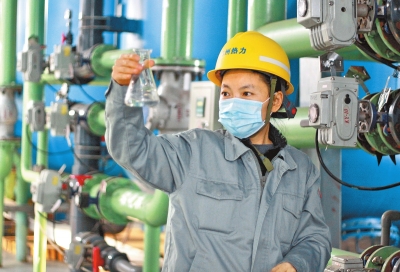 關(guān)愛你我他（她）·溫暖千萬(wàn)家丨鄭州水電氣暖盡全力保民生