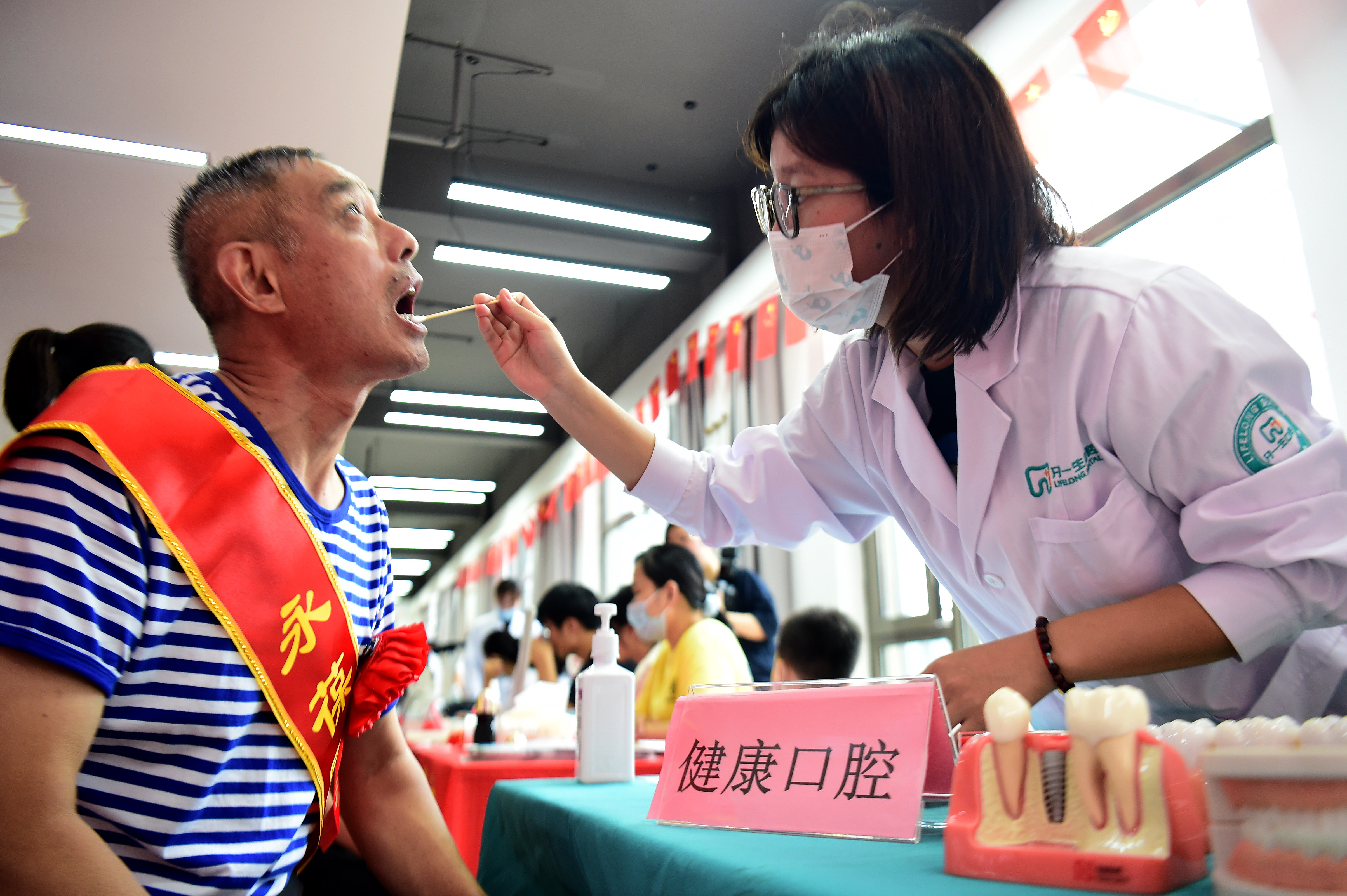 讓群眾過上更加幸福美好的生活——黨的二十大精神進城鄉(xiāng)社區(qū)綜述
