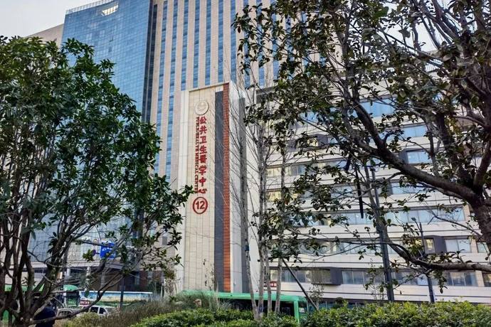 河南開設(shè)收治感染新冠老年患者綠色通道