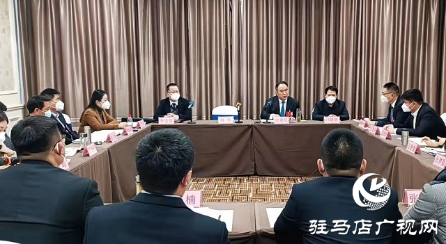 兩會時間｜駐馬店市政協(xié)委員分組討論《政府工作報告》和計劃、財政報告