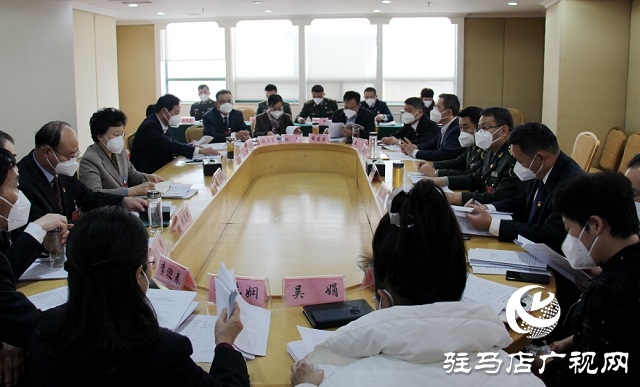 兩會時間｜駐馬店市政協(xié)委員分組討論《政府工作報告》和計劃、財政報告