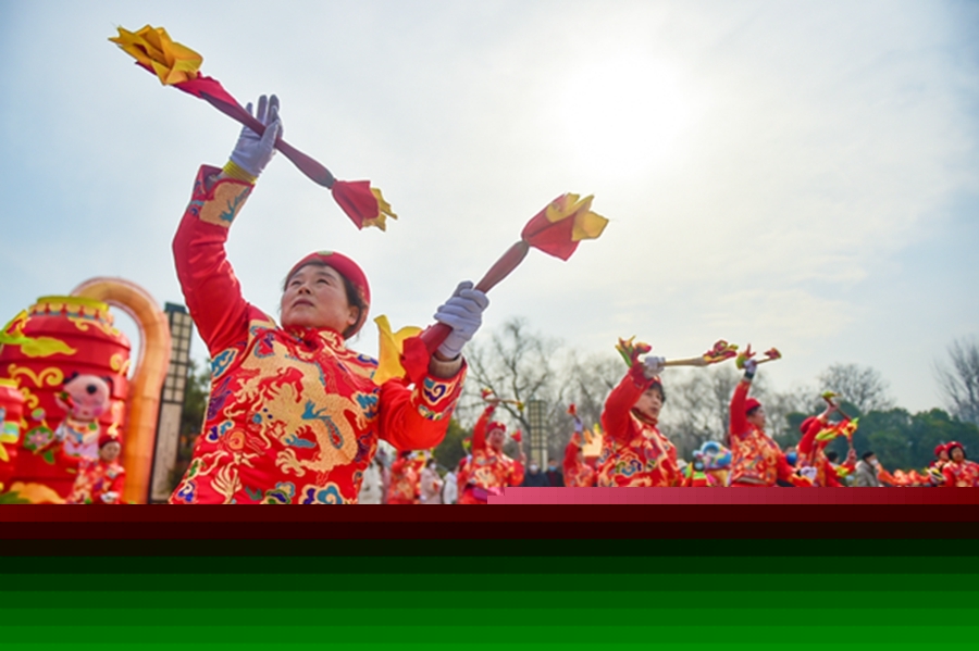 河南洛陽(yáng)：逛廟會(huì) 過(guò)大年