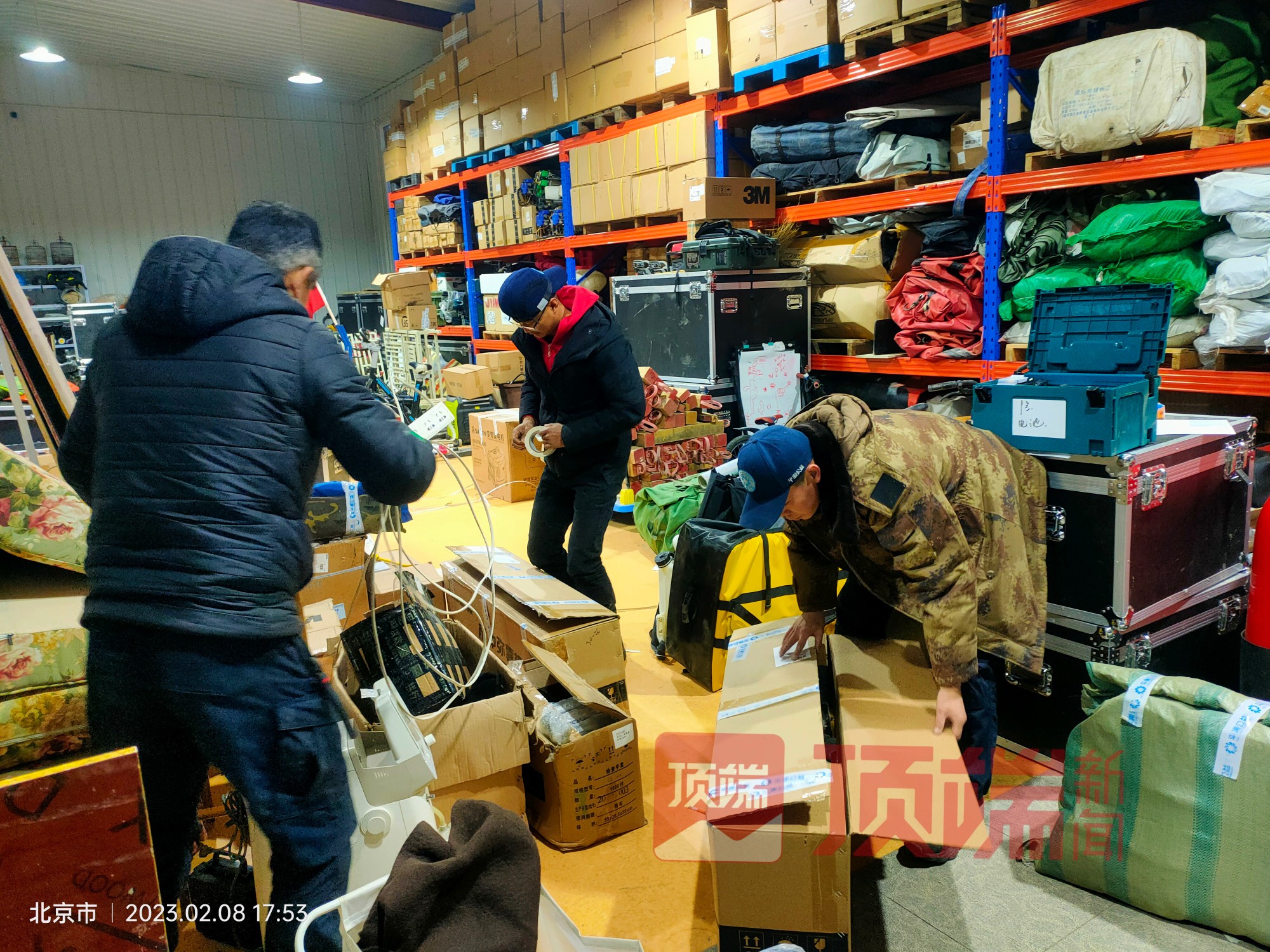 洛陽(yáng)神鷹救援隊(duì)梁緒偉將于明日奔赴敘利亞救災(zāi)一線丨頂端熱點(diǎn)