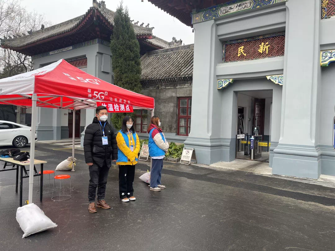 你好新學(xué)期！河南高校開學(xué)“大片”上演 學(xué)生：真正的大學(xué)生活回來了