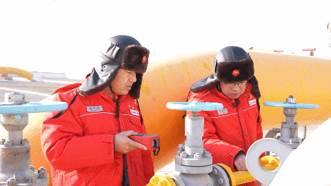 實(shí)干中國(guó) | 戈壁灘上輸氣人