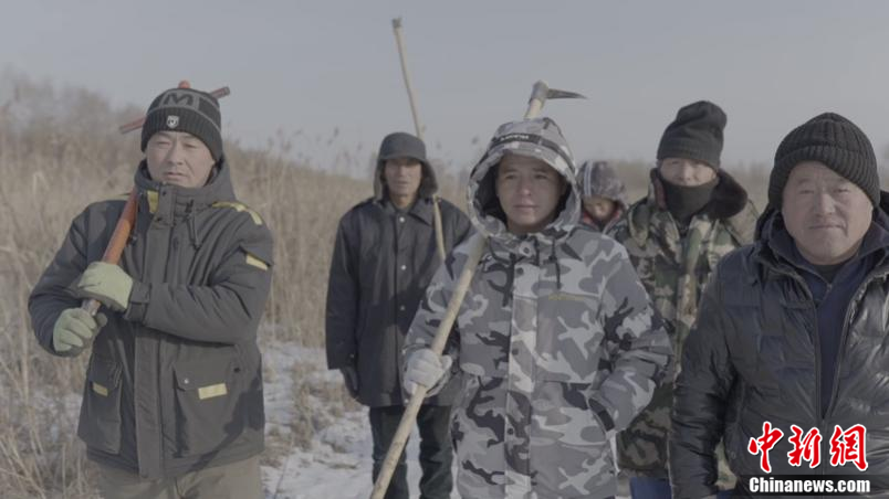 東西問丨齊濱英：紀錄片如何讓世界看到中國冰雕之美？