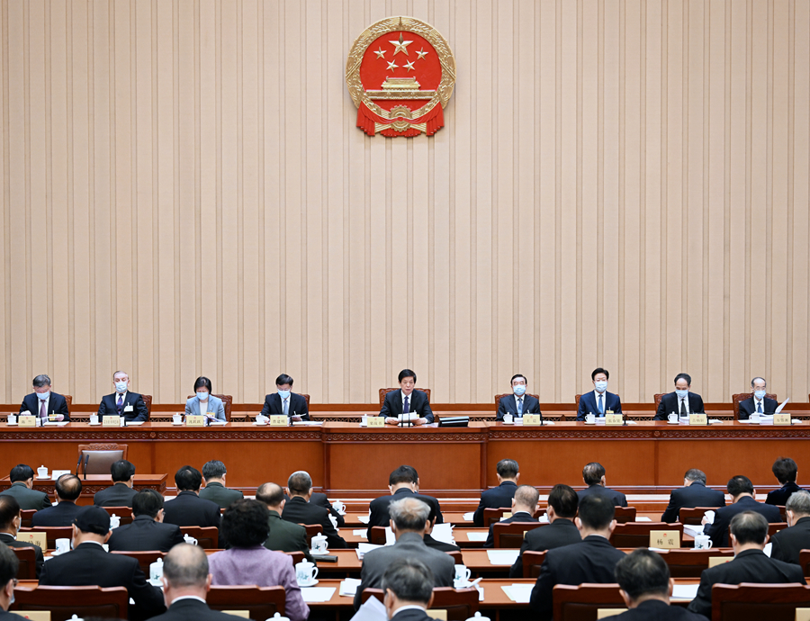 十三屆全國(guó)人大常委會(huì)第三十九次會(huì)議在京舉行 審議全國(guó)人大常委會(huì)工作報(bào)告稿等 為召開(kāi)十四屆全國(guó)人大一次會(huì)議作準(zhǔn)備 栗戰(zhàn)書(shū)主持