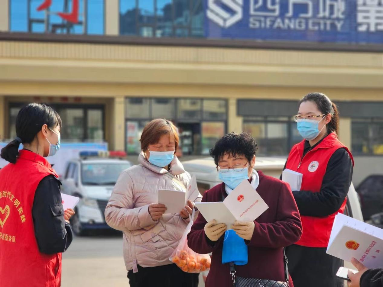 60年延續(xù)不斷！河南各地掀起“學(xué)雷鋒”熱潮