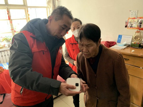 讓雷鋒精神在新時(shí)代綻放更加璀璨的光芒——全國(guó)各地第60個(gè)學(xué)雷鋒紀(jì)念日活動(dòng)綜述