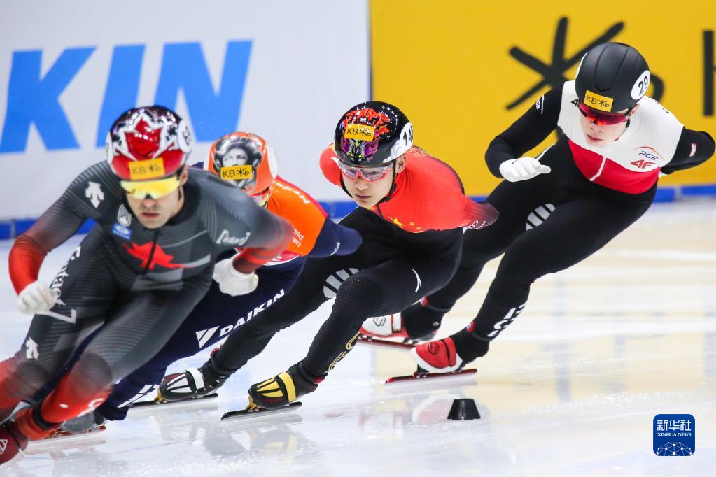 2023年短道速滑世錦賽：中國(guó)男隊(duì)闖入5000米接力A組決賽