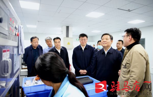 鮑常勇到泌陽縣調(diào)研民生保障、產(chǎn)業(yè)發(fā)展、項目建設工作