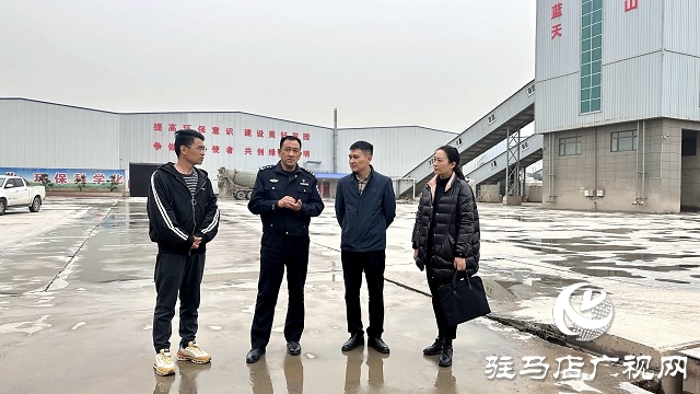 駐馬店市政服務(wù)中心調(diào)研組走訪幫扶重點(diǎn)企業(yè)并召開座談會