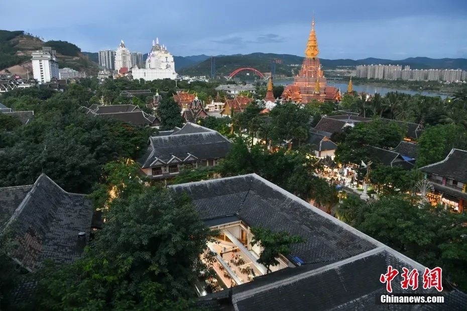 4月13日起，坐著動車去老撾！
