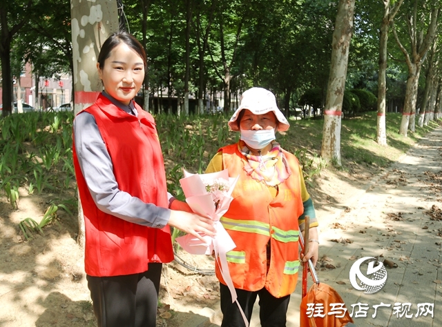 花香送祝福 感恩母親節(jié)